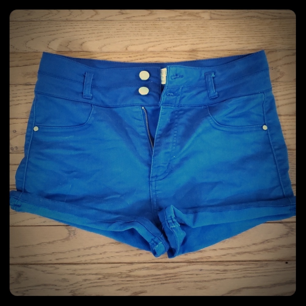 High-waisted Shorts
